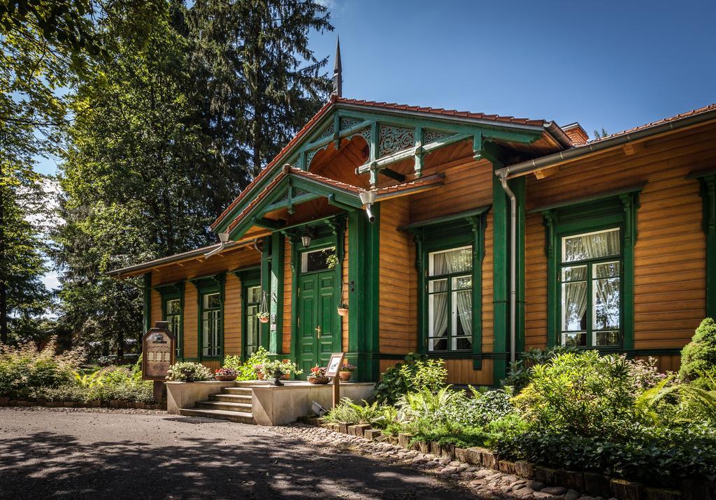 Apartamenty Carskie Bialowieza Bagian luar foto