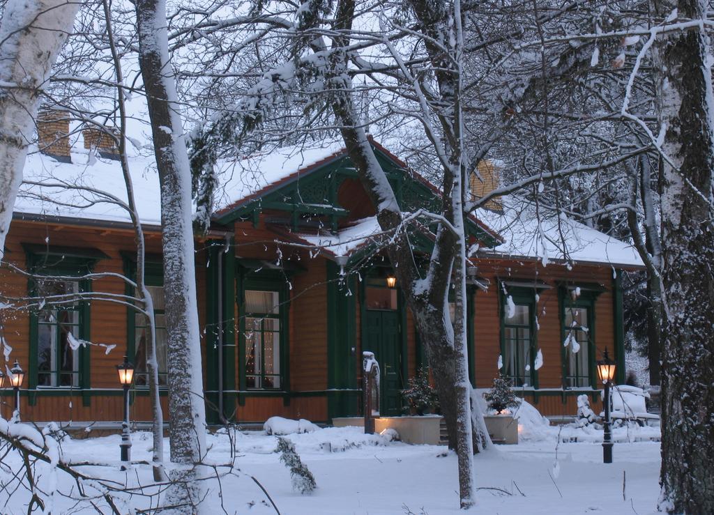 Apartamenty Carskie Bialowieza Bagian luar foto